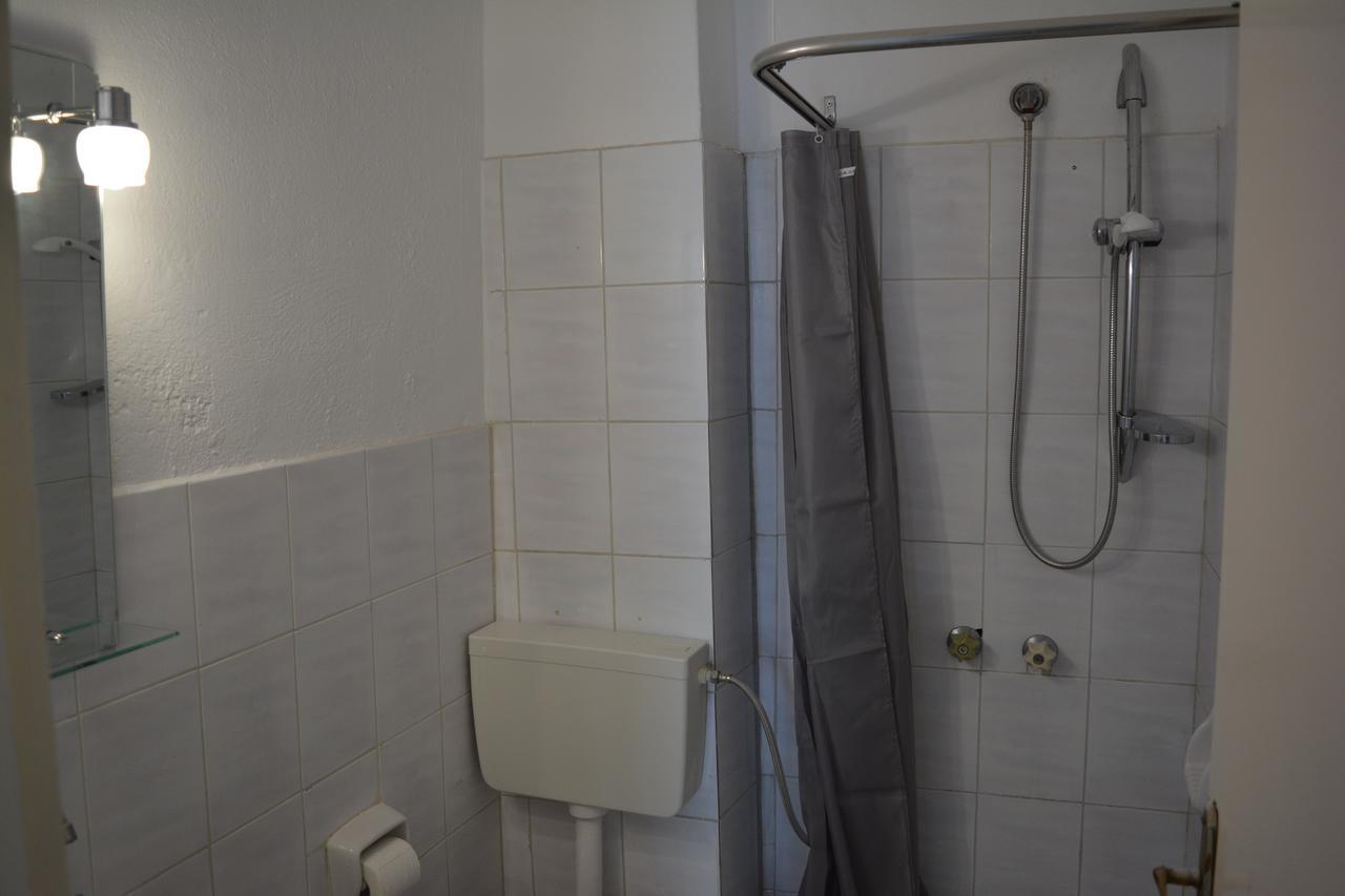 Kangaroo Hotel Mola Kalyva Luaran gambar
